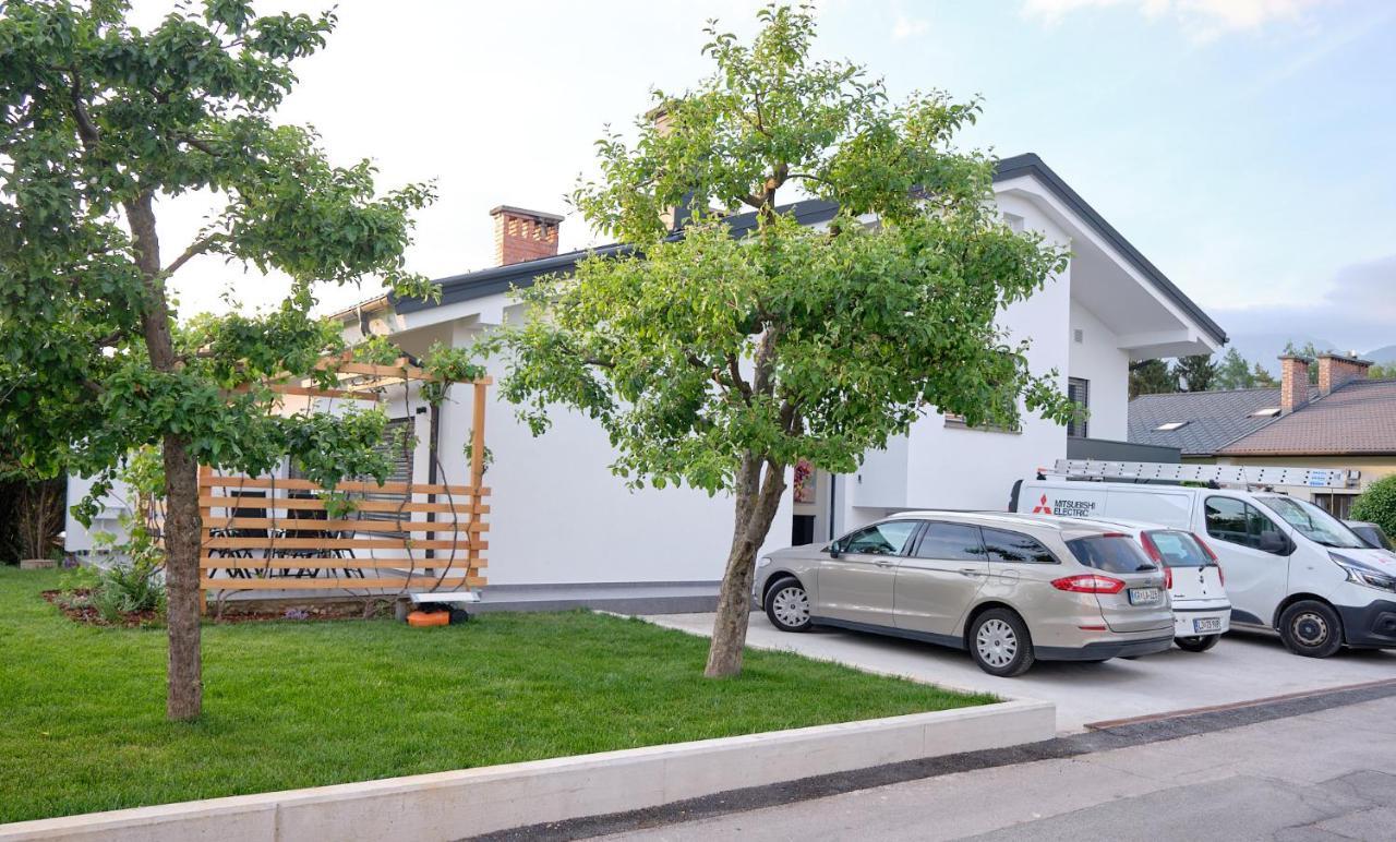 Apartma La Casa 라도블리차 외부 사진